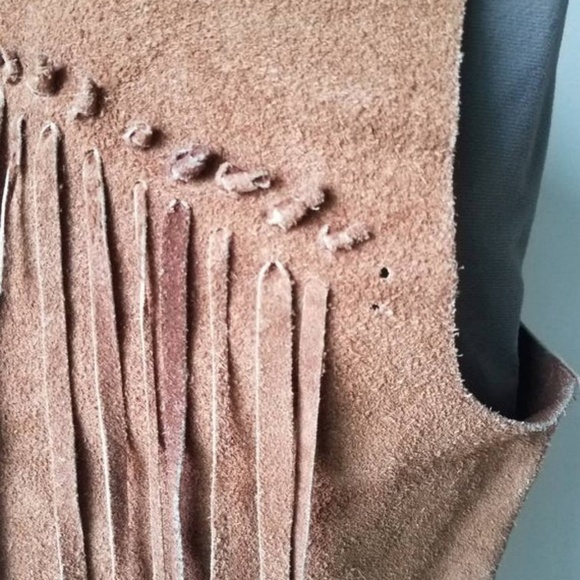 Vintage 1970's fringe tan leather vest  - Picture 3 of 4
